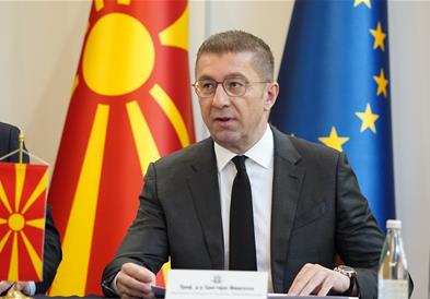Мицкоски со Првомајска честитка: Нема иднина без луѓе што вложуваат, градат и веруваат 