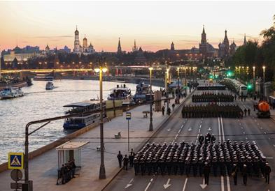 Видео- фото: Дописник на ББЦ од Москва: Парада без тенкови