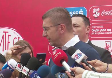 Мицкоски нема големи очекувања од новата бугарска влада, го покани Радев да ја посети Македонија 