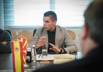 Екс министерот Љупчо Николовски повикан на разговор во полиција – тврди дека случајот е монтиран 
