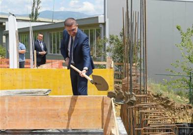 Мицкоски: Започна доградбата на ООУ „Јоаким Крчовски“ во Ѓорче Петров