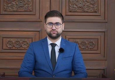 Манасиевски: Македонија не смее да потклекне поради криминалното минато на Филипче и Заев