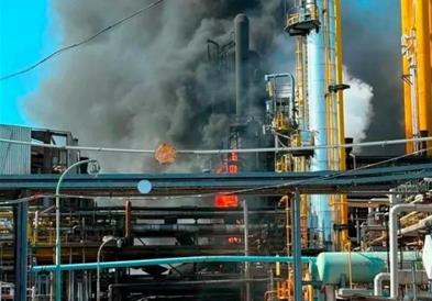 Страшна експлозија во фабриката на „MOL“ во Унгарија: Има загинати (ФОТО)