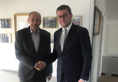 Мицкоски му го честита на Јанша четвртиот мандат за премиер на Словенија 