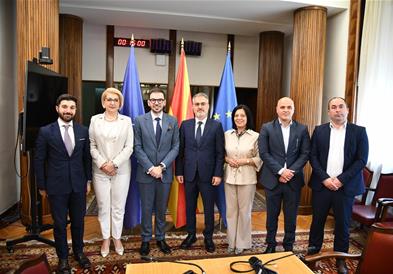 Средба на Пратеничката група за соработка со Италија со амбасадорот Палминтери
