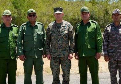 Американски и кубански воени команданти се сретнаа во заливот Гвантанамо