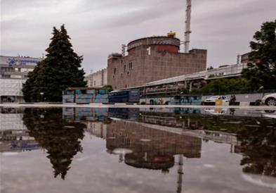 Русија ја обвинува Украина за напад врз нуклеарната централа, Киев одговори