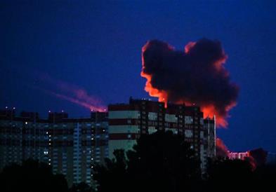 Масивен руски напад врз градови низ Украина уби најмалку десет лица