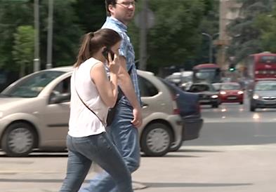 ЕУ ги одобри преговорите за укинување на роамингот со Западен Балкан