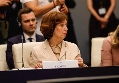 Сиљановска-Давкова од Софија: Мора да го оживееме духот на регионалната соработка