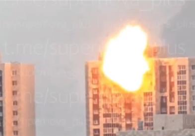Голем украински напад над Москва, погодена е и висококатница (ВИДЕО)