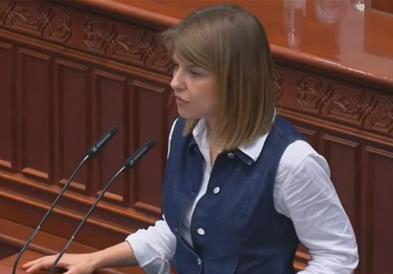 Лукаревска до Јаневска: Колку наставници ќе бидат технолошки вишок со оптимизацијата во образованието?