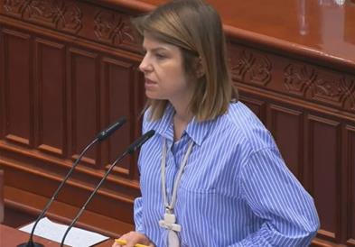 Лукаревска: Оптимизацијата на ВМРО носи неизвесност, страв и отпуштања за наставниците