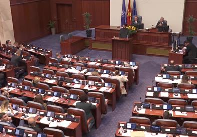 СДСМ не отстапува од блокадата на новиот Изборен законик, власта прави напори да се постигне консензус
