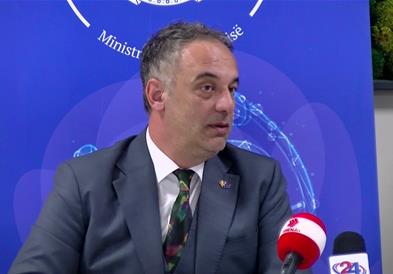 Алиу вели ќе остане посветен на здравството до последниот ден, очекува Клековски да ги продолжи отпочнатите проекти 