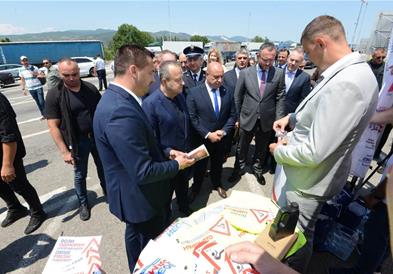 Тошковски и Дачиќ од Табановце ја започнаа заедничката кампања „Вози одморен“
