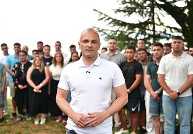 Филипче до младите: Борбата за иднината на Македонија е ваша, со вас сум до победа!