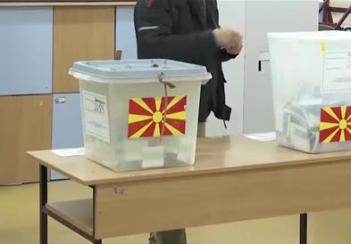 Мицкоски нуди бланко поддршка за СДСМ ако се договори гласањето на дијаспората