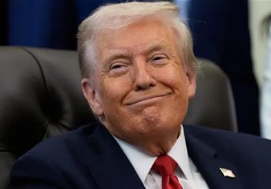 Меѓународен аеродром во САД го доби името Доналд Трамп (ВИДЕО)
