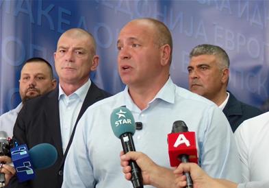 Димитриевски за Изборниот законик: Подобро е да донесете нешто отколку ништо