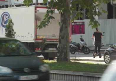 Брза помош: Во просек по тројца повредени возачи на тротинети на скопските улици