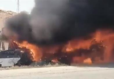 Најмалку 35 загинати во судар на патнички автобуси во Сирија (ВИДЕО)