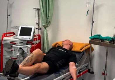 Десингерица е итно хоспитализиран по настапот во Будва (ФОТО)