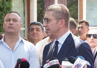 Мицкоски: Протоколите со Софија не се дел од преговарачката рамка