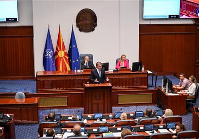 Мицкоски до Филипче: Во ваш мандат водата била бактериолошки неисправна во многу градови, а вие не сте презеле ништо