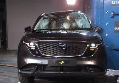 Новата Мазда CX-5 освои највисоки оценки за безбедност на светско ниво (ВИДЕО)