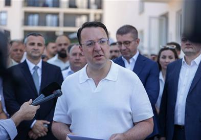 Николоски: Распределни 47 социјални станови во Дебар