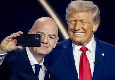 Трамп: „Ќе направите грешка ако го избркате Инфантино“