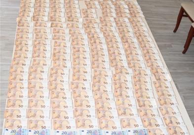 14.440 евра без докажано потекло пронајдени во возило кај Бучим, 35-годишник заврши во притвор