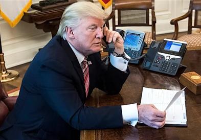 Трамп му се закани на Оман со бомбардирање