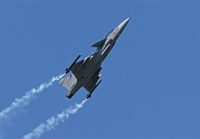 Воен авион се урнал во Унгарија