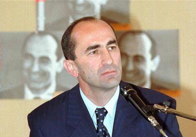 Уапсени се поранешниот претседател на Ерменија и неговиот син 
