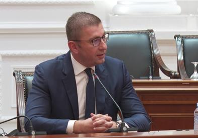 Владата преговара со неколку компании за изградба на дата-центри во Македонија, вели Мицкоски 