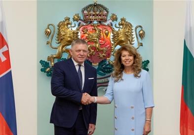Јотова му се пожали на Фицо од Македонија и побара поддршка