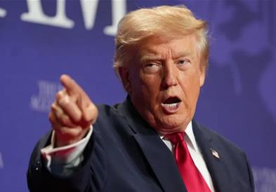 Трамп укина 810 милиони долари што ги одобри Конгресот 