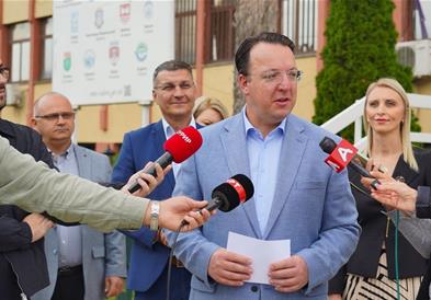 Николоски: Започнати се постапките за изградба на експресен пат од Радовиш преку Струмица и Ново Село до границата со Бугарија