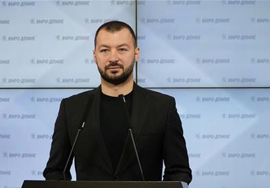 Ристески: Нема веќе чекање по шалтери за ЈСП, за студентите се воведува дигитална картичка 