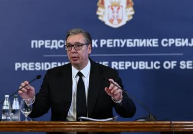 Вучиќ поднесе оставка и најави претседателски избори до крајот на декември (ВИДЕО) 