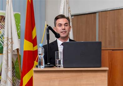 Серафимовски до студентите: Бидете генерацијата што преку дигитализацијата ќе ја поврзе земјоделската традиција со иднината