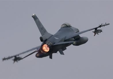 Тајван ги доби првите нови американски авиони Ф-16, нарачани се 66