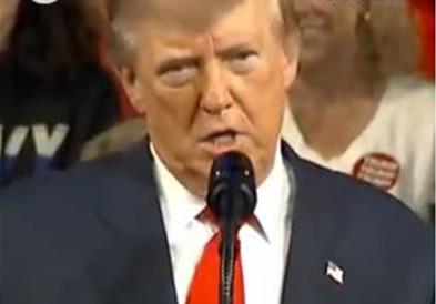 Видео: Трамп размислува да го преименува Атлантскиот или Тихиот Океан во „Океан на Трамп“?!