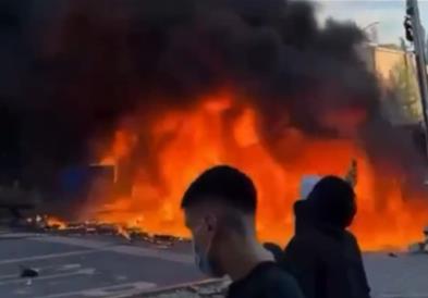 Насилни студентски протести во Тирана: Горат згради, десетици се повредени (ВИДЕО)