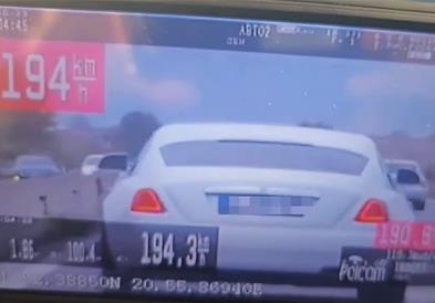 Со „Ролс-ројс“ возел со 194 км/час на автопатот Гостивар- Тетово, гостиварецот е приведен 