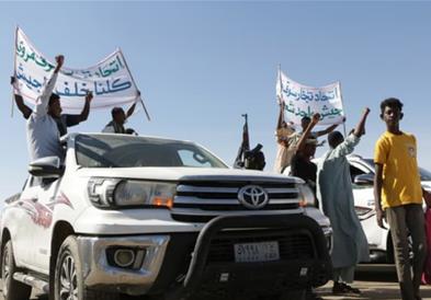 Најмалку 150 лица се убиени во напад со дрон на пазар во Судан- реагира ОН