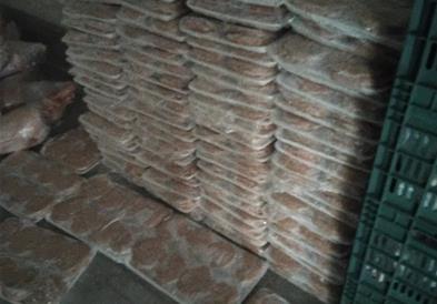 Уништени  470 килограми ќебапи, плескавици и внатрешни органи пронајдени во нерегистрирана комора во Општина Василево