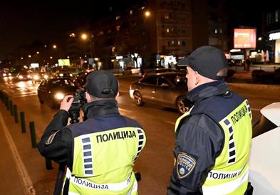 Полициските службеници изминатите три дена констатираа 2720 сообраќајни прекршоци